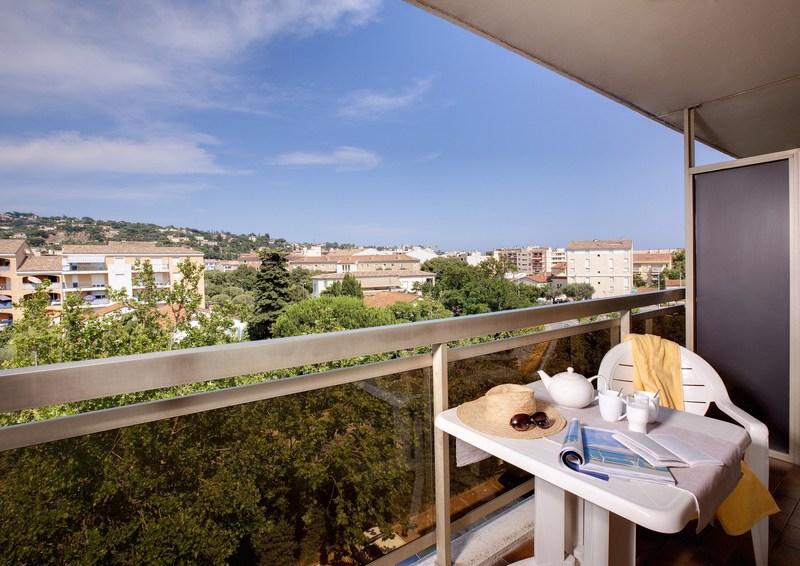 Residence Pierre & Vacances Les Platanes Sainte-Maxime Exterior photo