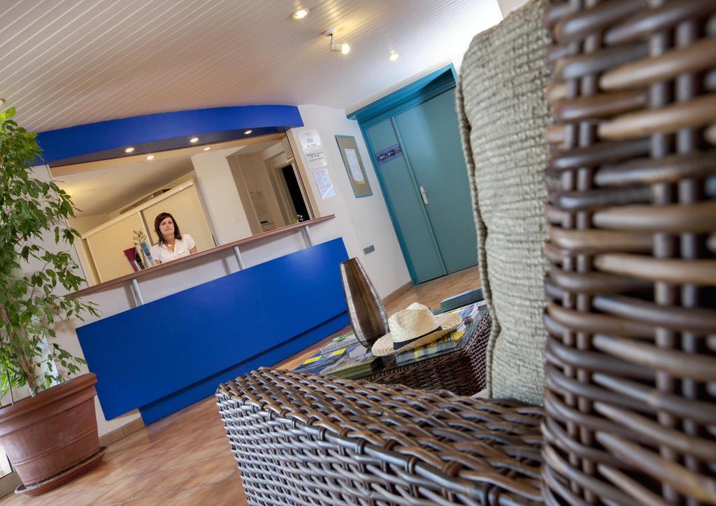 Residence Pierre & Vacances Les Platanes Sainte-Maxime Exterior photo